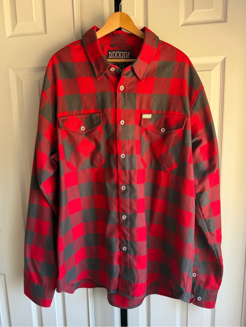 Dixxon 50/50 Flannel LT Men’s Nib Shirt 
Red and Grey Plaid Size: XXL - Picture 2 of 8